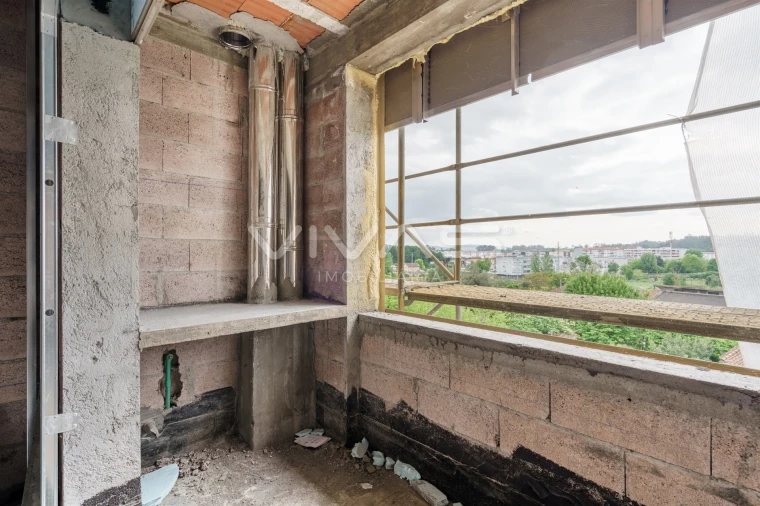 Apartamento T3 para Venda em Vila Verde e Barbudo Foto 6