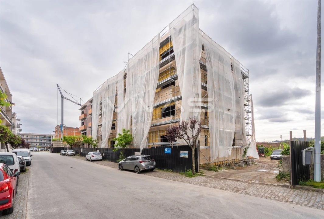 Apartamento T3 para Venda em Vila Verde e Barbudo Foto 25