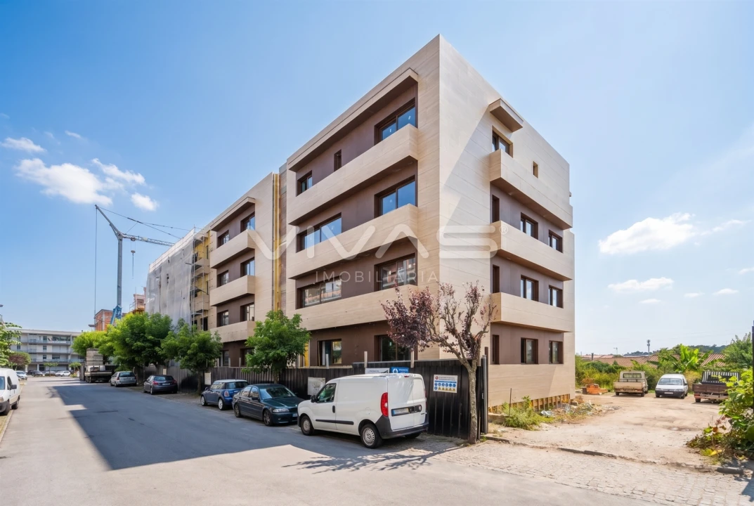 Apartamento T3 para Venda em Vila Verde e Barbudo Foto 3