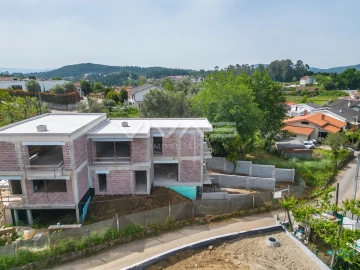 Moradia T3 para Venda em Carreiras (São Miguel) e Carreiras (Santiago)