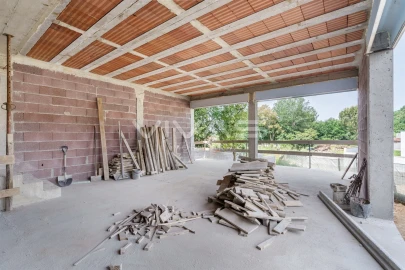 Moradia T3 para Venda em Carreiras (São Miguel) e Carreiras (Santiago)