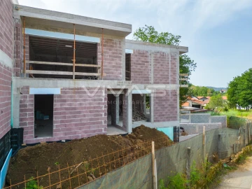 Moradia T3 para Venda em Carreiras (São Miguel) e Carreiras (Santiago)