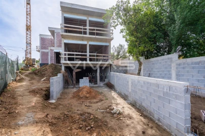 Moradia T3 para Venda em Carreiras (São Miguel) e Carreiras (Santiago)