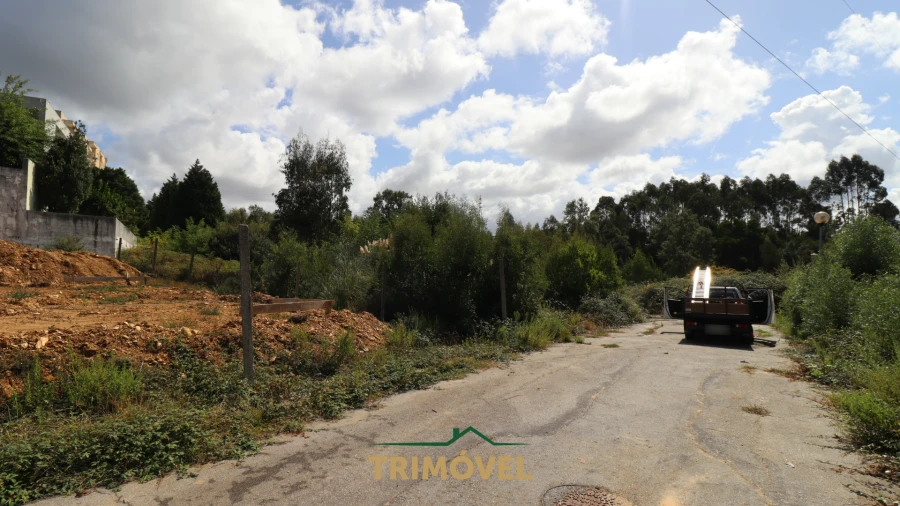 Terreno para Venda em Santa Maria da Feira, Travanca, Sanfins e Espargo Foto 2