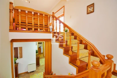 Moradia T5 para Venda em Caide de Rei