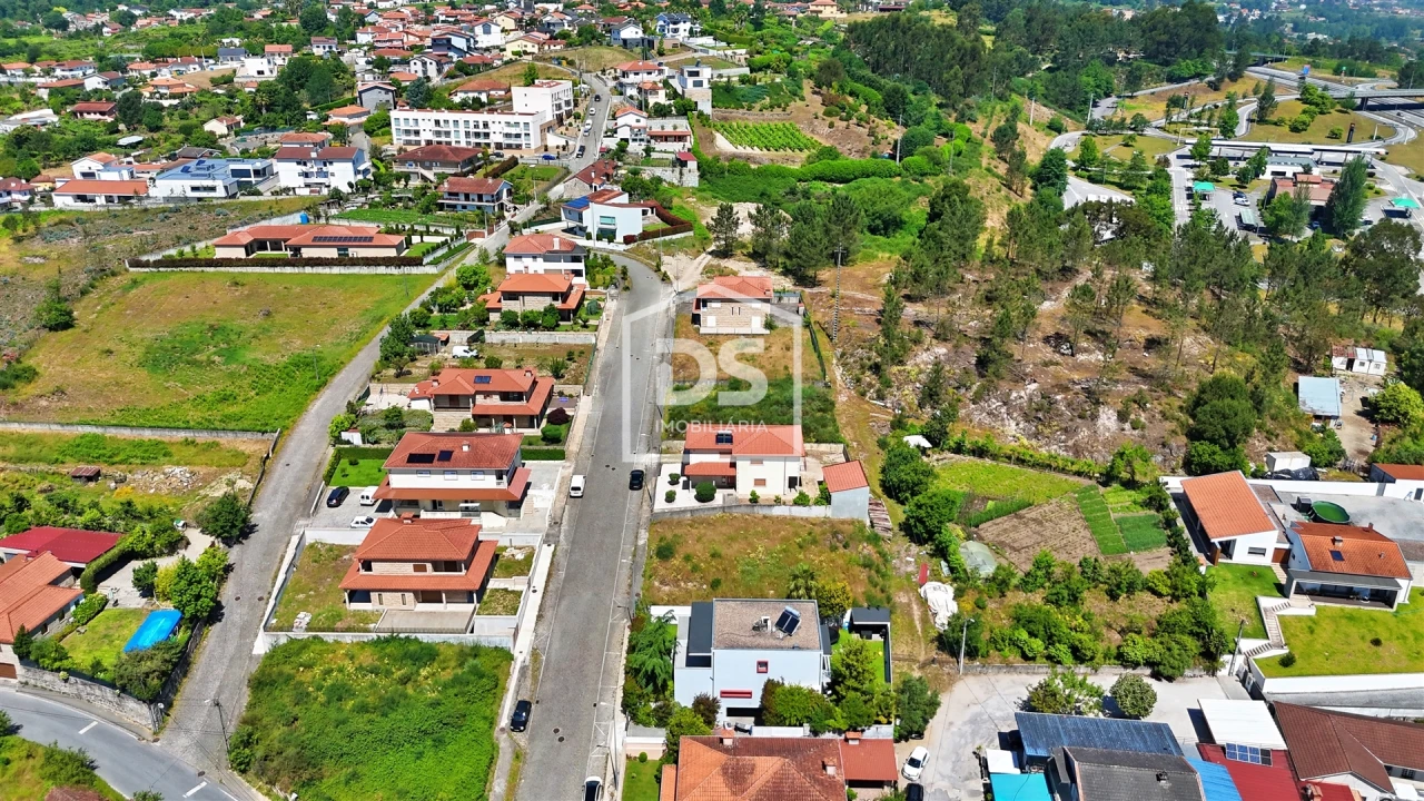 Moradia T3 para Venda em Castelões Foto 50