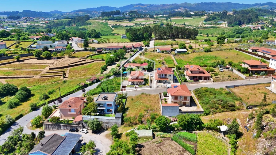 Moradia T3 para Venda em Castelões Foto 49