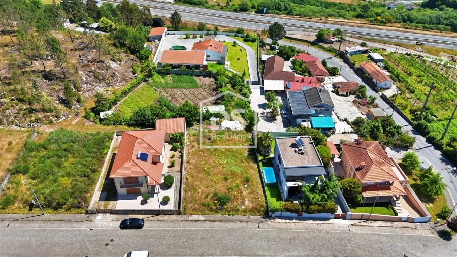 Moradia T3 para Venda em Castelões Foto 45