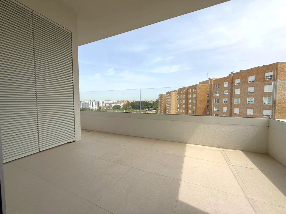 Apartamento T1 para Arrendamento em Ramalde Foto 10