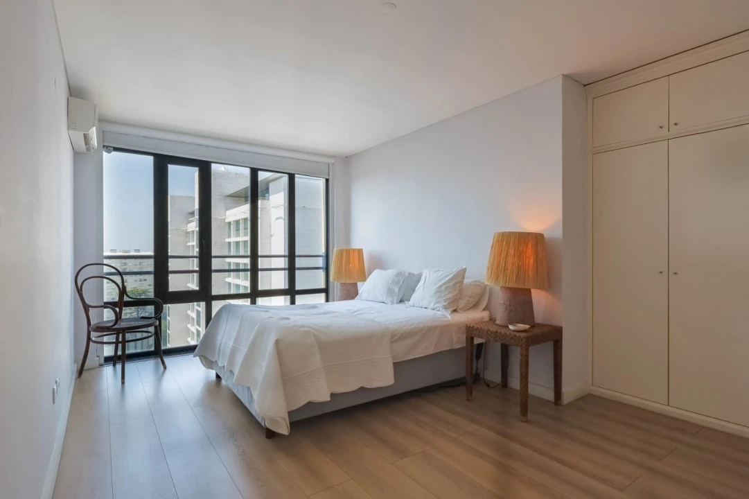 Apartamento T3 para Venda em Lordelo do Ouro e Massarelos Foto 12