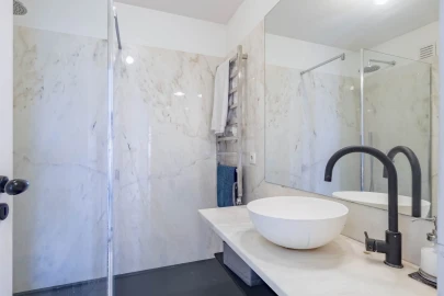 Apartamento T3 para Venda em Lordelo do Ouro e Massarelos