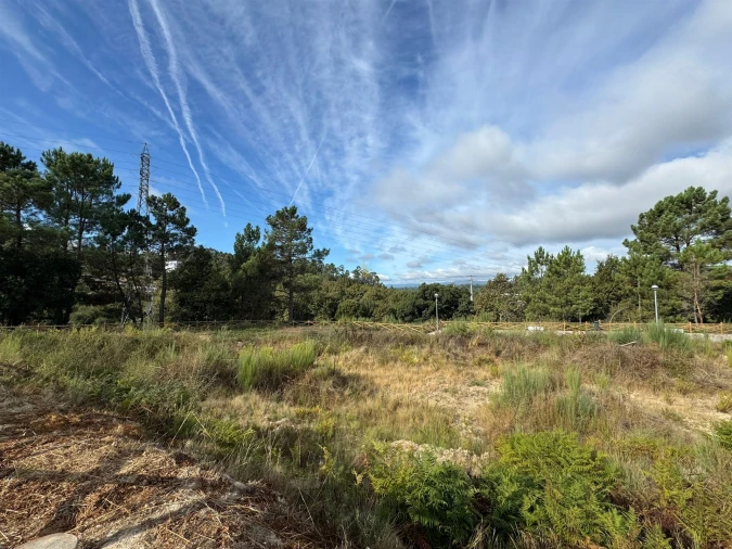 Terreno para Venda em Abraveses Foto 6