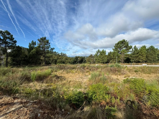 Terreno para Venda em Abraveses Foto 5