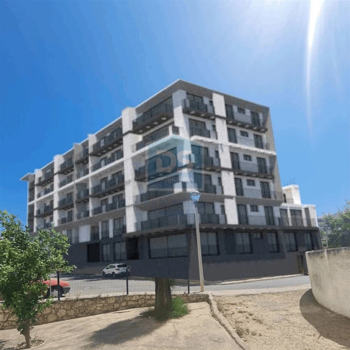 Terreno para Venda em Quarteira Foto 8