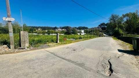 Terreno para Venda em Grijó e Sermonde