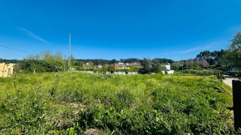 Terreno para Venda em Grijó e Sermonde