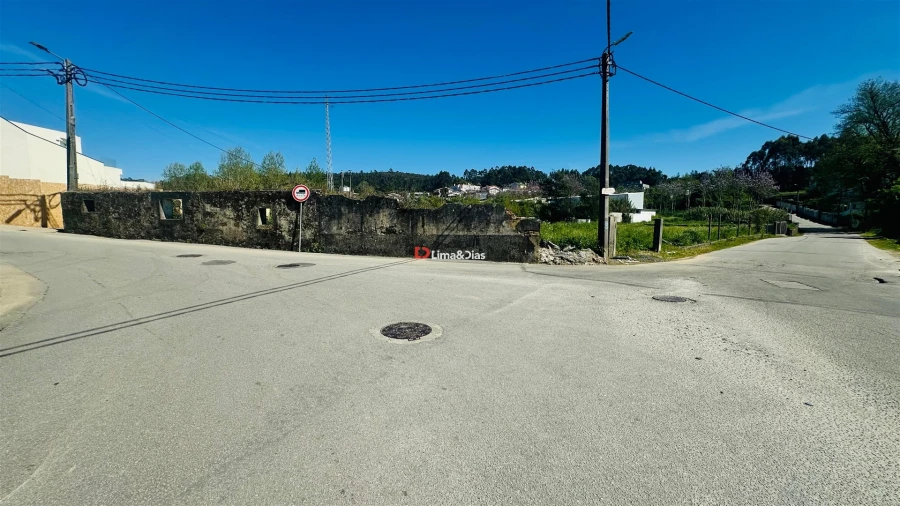 Terreno para Venda em Grijó e Sermonde Foto 9