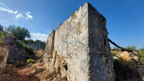 Terreno Misto para Venda em Conceição e Estoi
