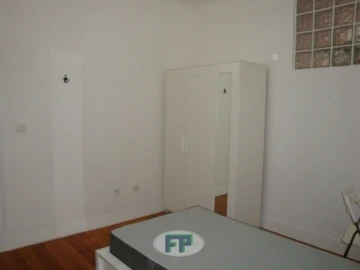 Quarto para Arrendamento em Arroios