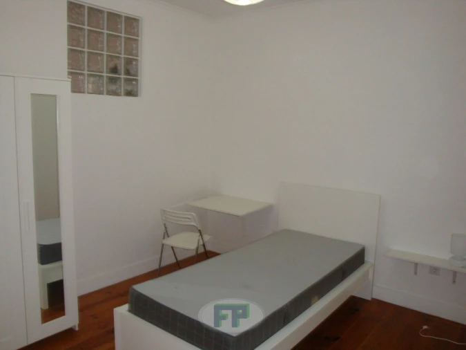 Quarto para Arrendamento em Arroios Foto 6