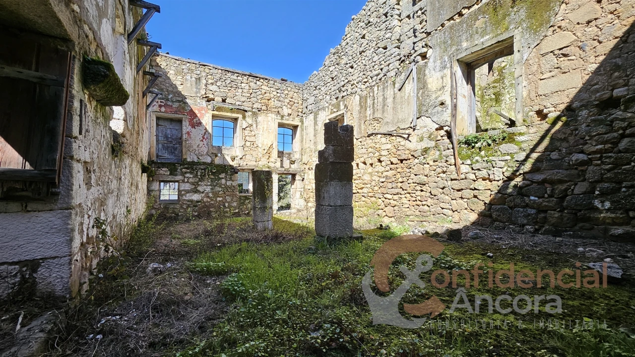 Moradia T0 para Venda em Melo e Nabais Foto 34