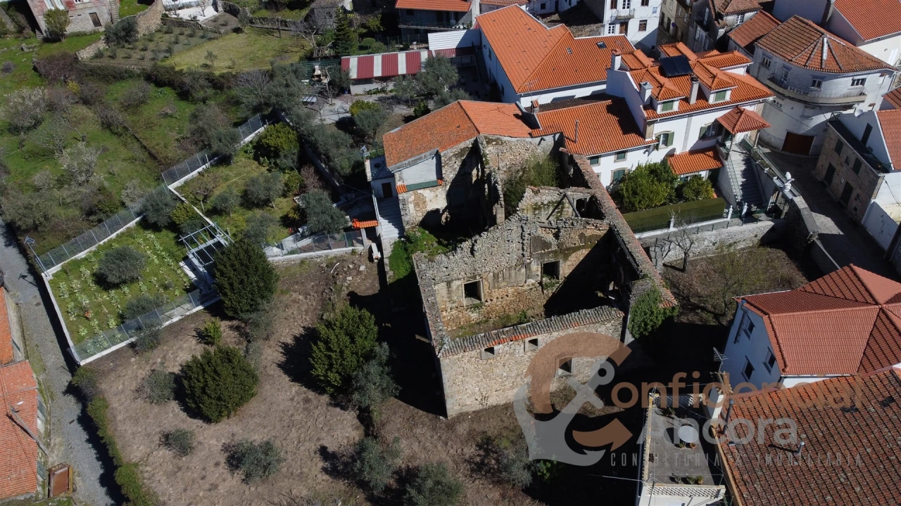 Moradia T0 para Venda em Melo e Nabais Foto 57