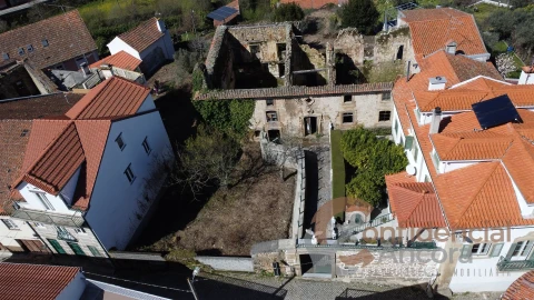 Moradia T0 para Venda em Melo e Nabais