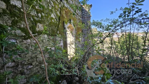 Moradia T0 para Venda em Melo e Nabais