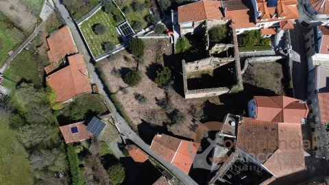 Moradia T0 para Venda em Melo e Nabais