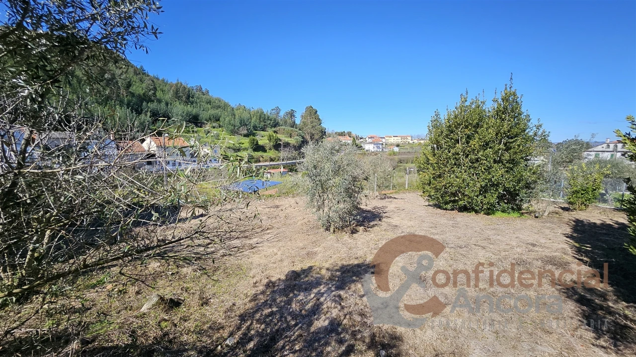 Moradia T0 para Venda em Melo e Nabais Foto 17