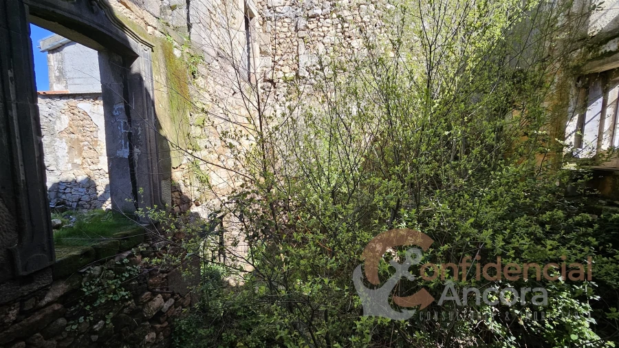 Moradia T0 para Venda em Melo e Nabais Foto 6