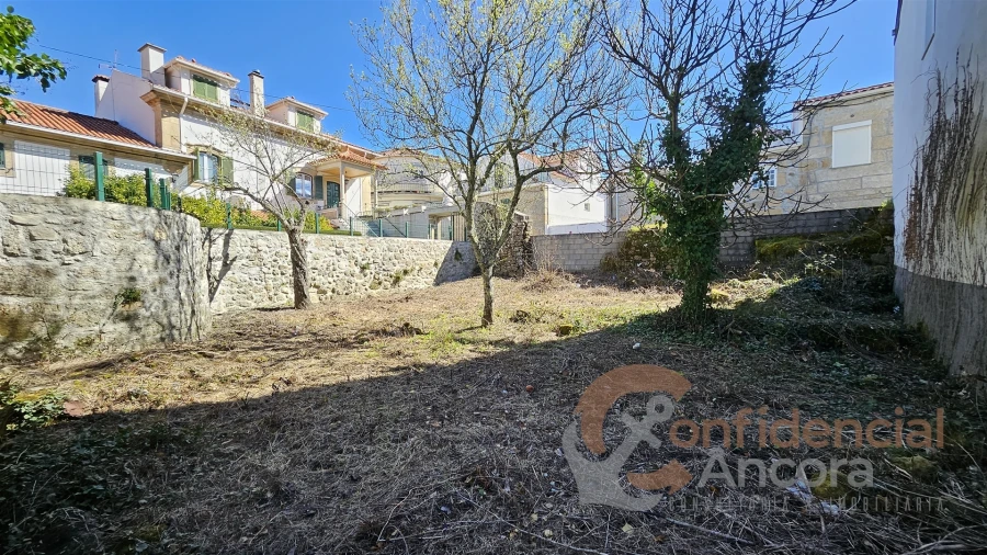 Moradia T0 para Venda em Melo e Nabais Foto 20