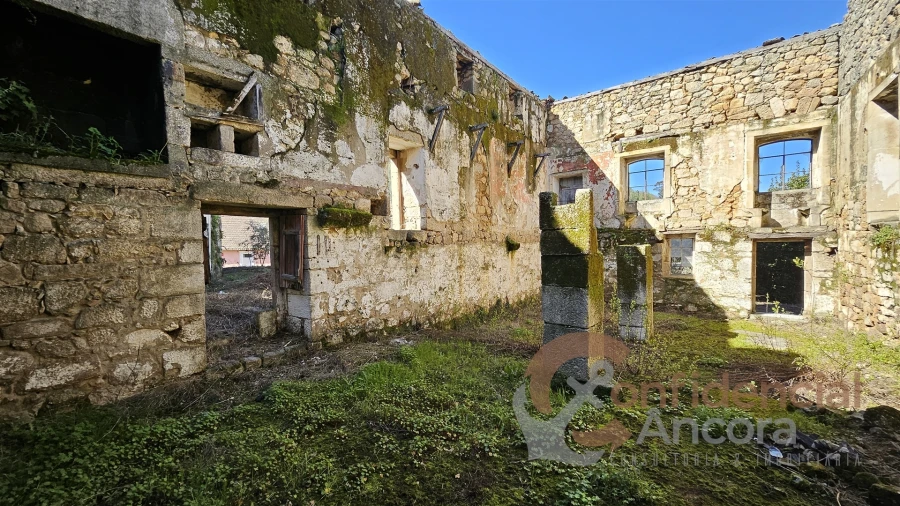 Moradia T0 para Venda em Melo e Nabais Foto 5