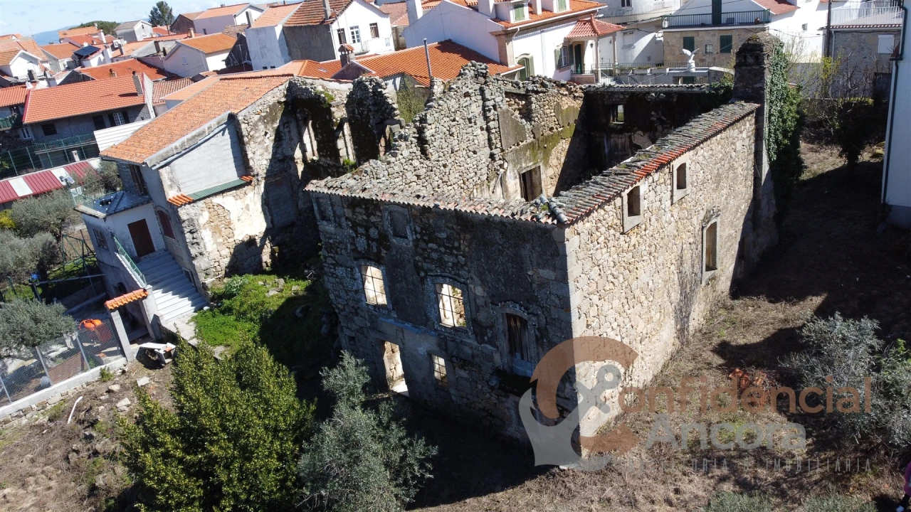 Moradia T0 para Venda em Melo e Nabais Foto 48