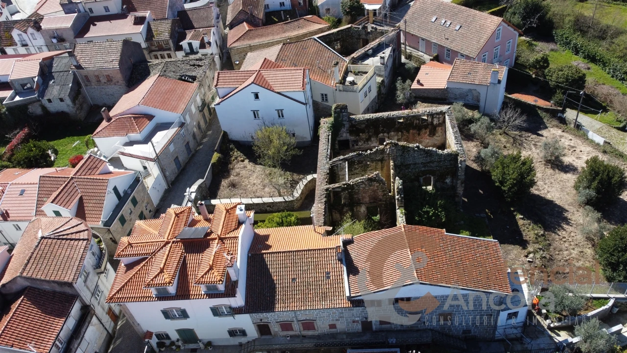 Moradia T0 para Venda em Melo e Nabais Foto 58