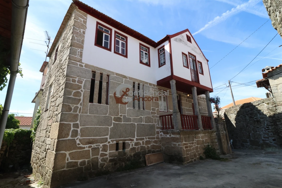 Moradia T5 para Venda em Figueiro da Granja Foto 52