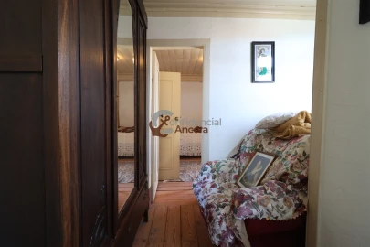 Moradia T5 para Venda em Figueiro da Granja