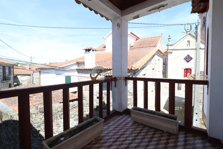 Moradia T5 para Venda em Figueiro da Granja Foto 36