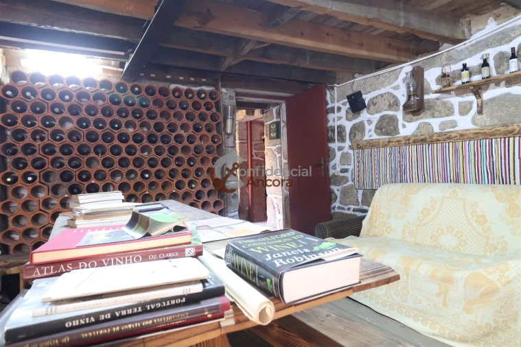 Moradia T5 para Venda em Figueiro da Granja Foto 20