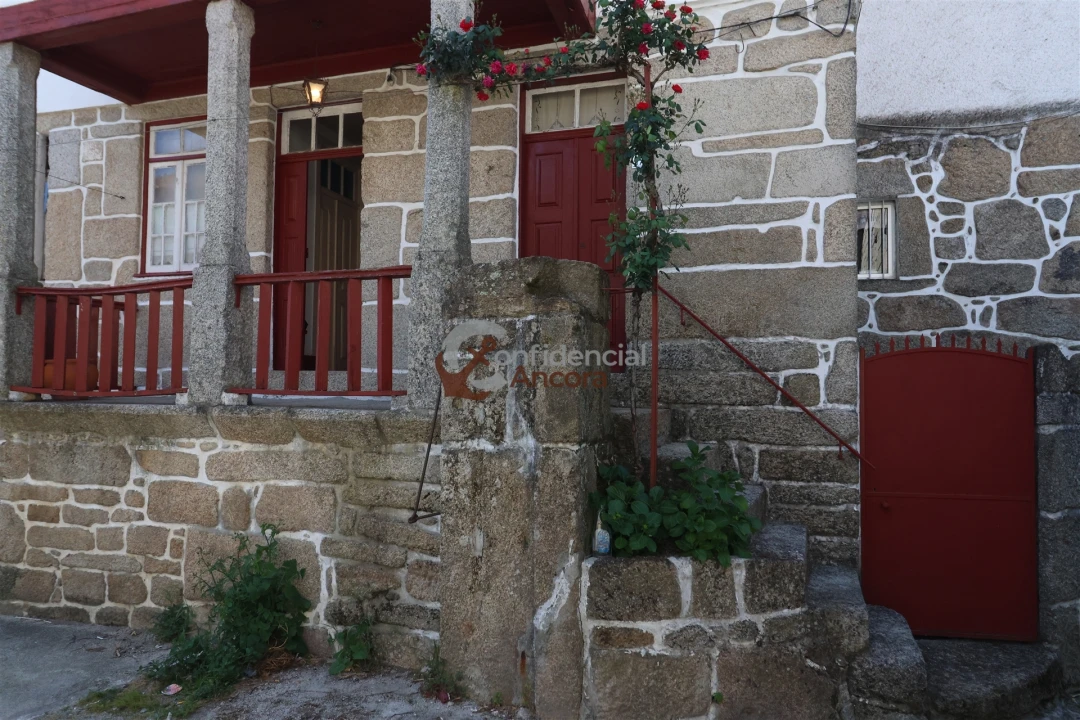 Moradia T5 para Venda em Figueiro da Granja Foto 54