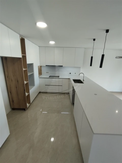 Moradia T4 para Venda em Palmeira