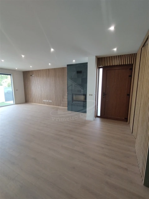 Moradia T4 para Venda em Palmeira