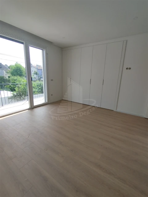 Moradia T4 para Venda em Palmeira