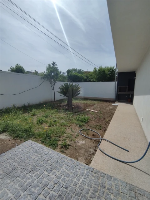 Moradia T4 para Venda em Palmeira