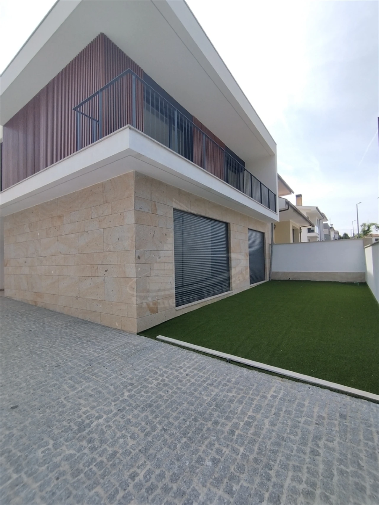 Moradia T4 para Venda em Palmeira Foto 4