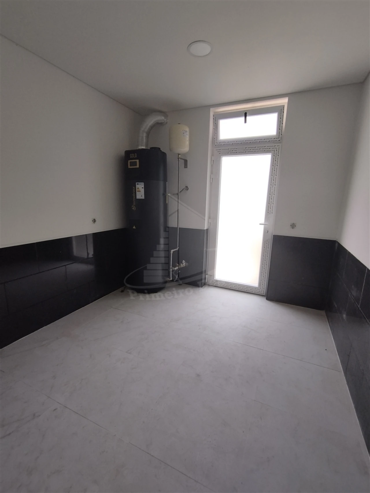Moradia T4 para Venda em Palmeira Foto 34