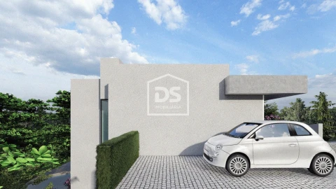 Moradia T2 para Venda em Recezinhos (São Martinho)