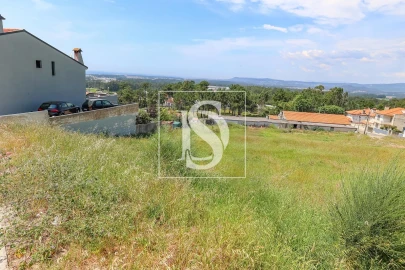 Terreno para Venda em Laundos