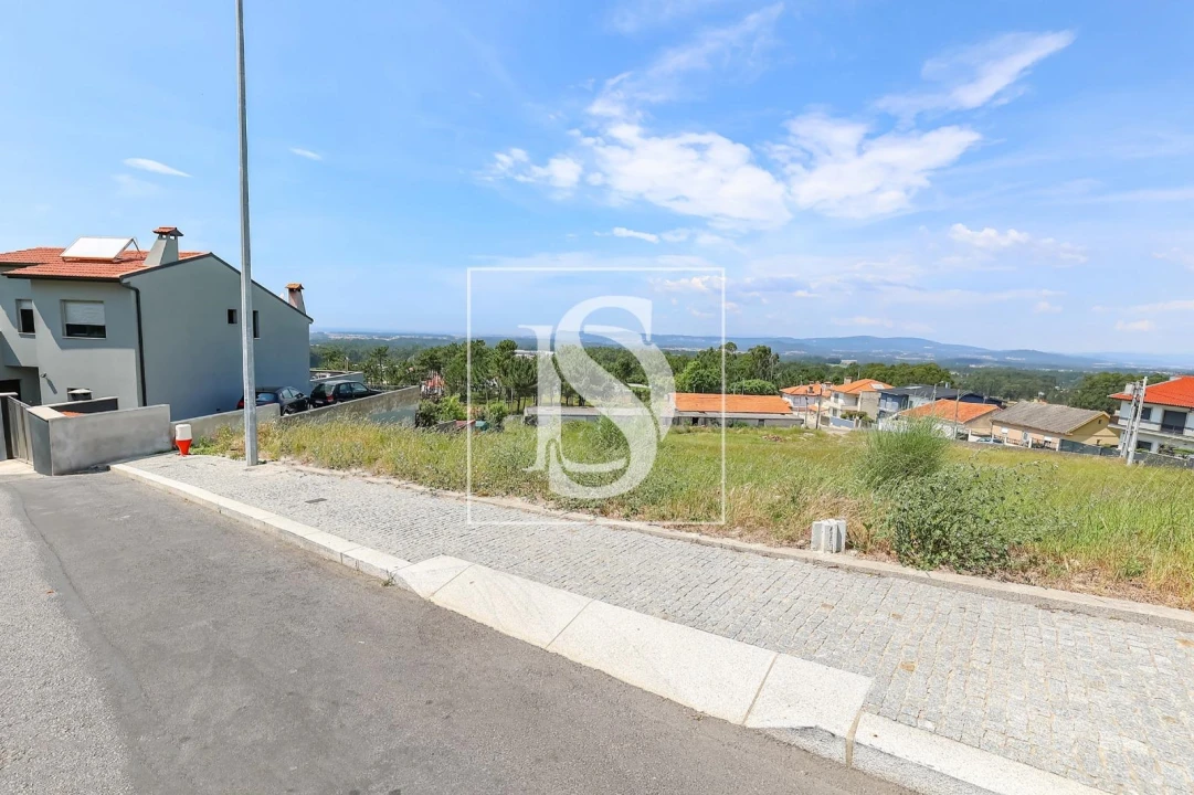 Terreno para Venda em Laundos Foto 18