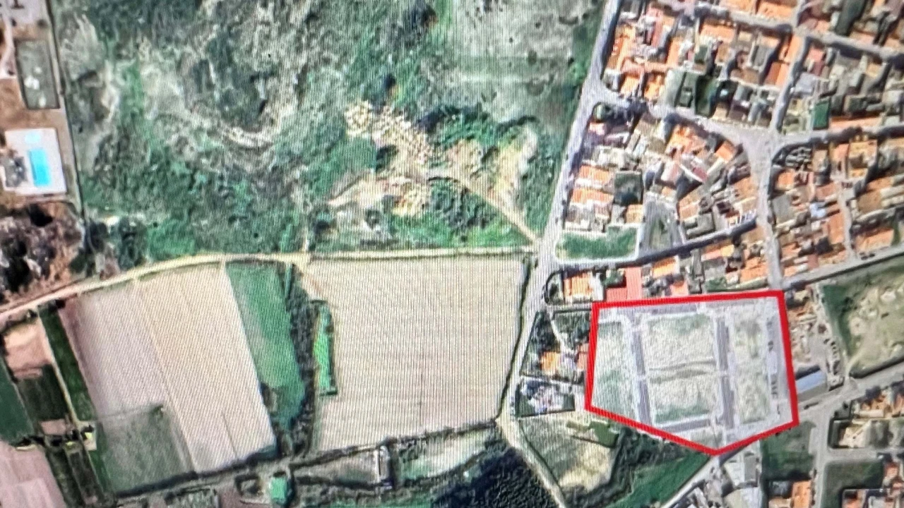 Terreno para Venda em Ferrel Foto 15